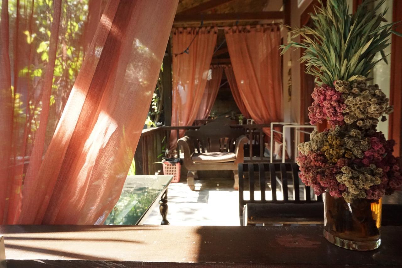 Salon De Nomad Gili T. Bed & Breakfast Gili Trawangan Bagian luar foto