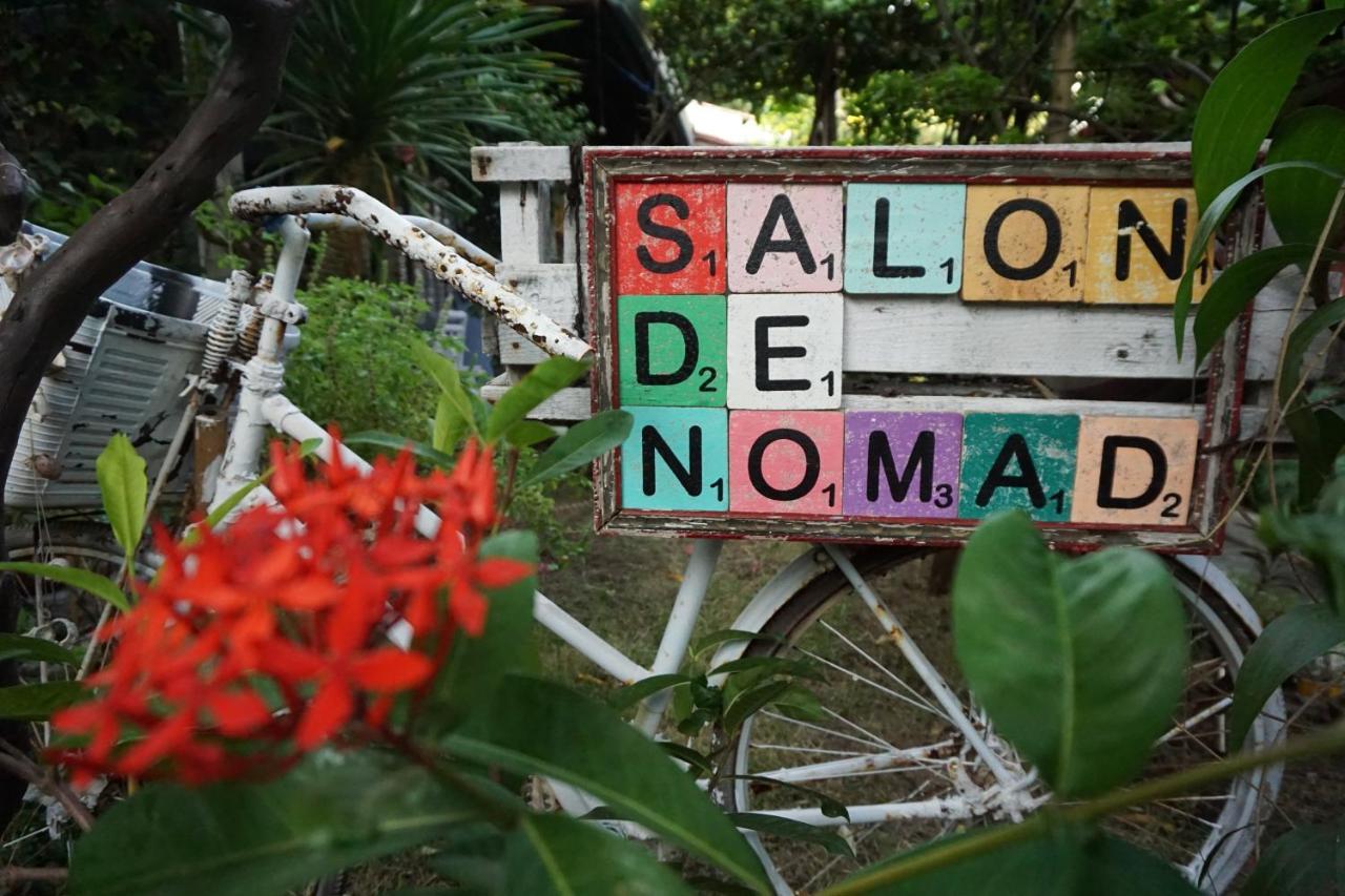 Salon De Nomad Gili T. Bed & Breakfast Gili Trawangan Bagian luar foto