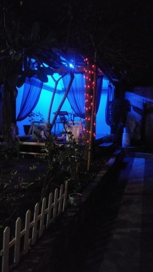 Salon De Nomad Gili T. Bed & Breakfast Gili Trawangan Bagian luar foto