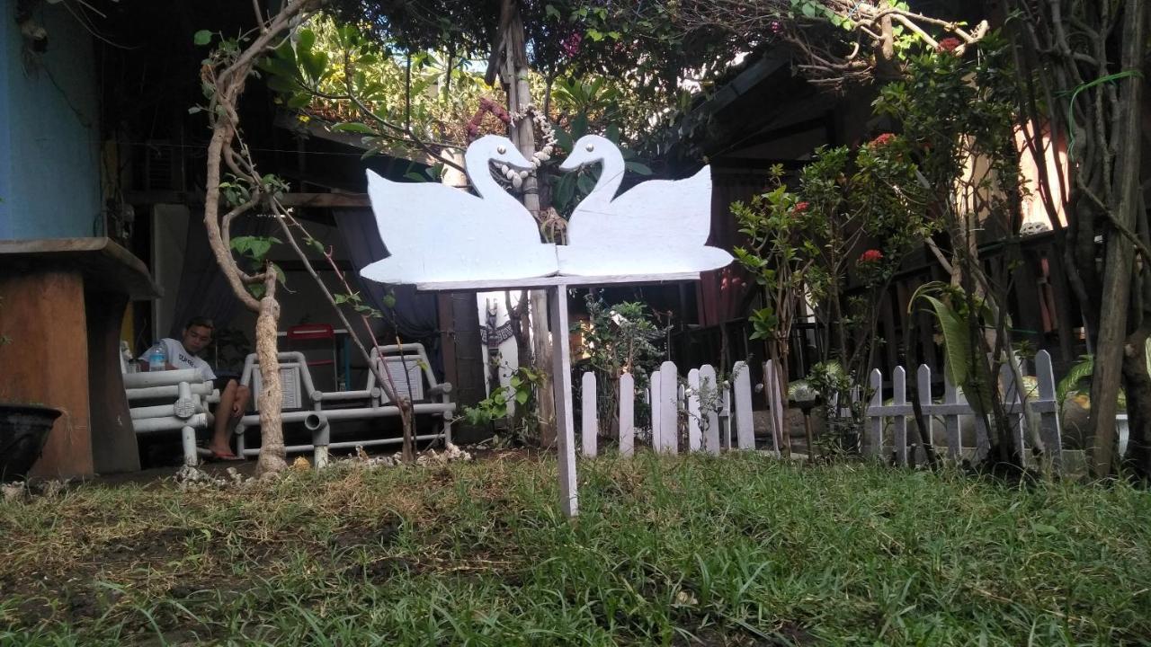 Salon De Nomad Gili T. Bed & Breakfast Gili Trawangan Bagian luar foto