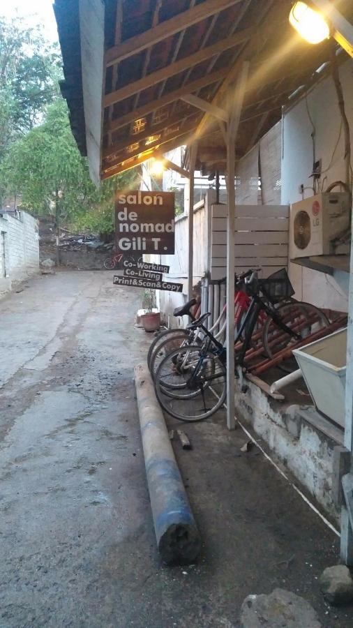 Salon De Nomad Gili T. Bed & Breakfast Gili Trawangan Bagian luar foto